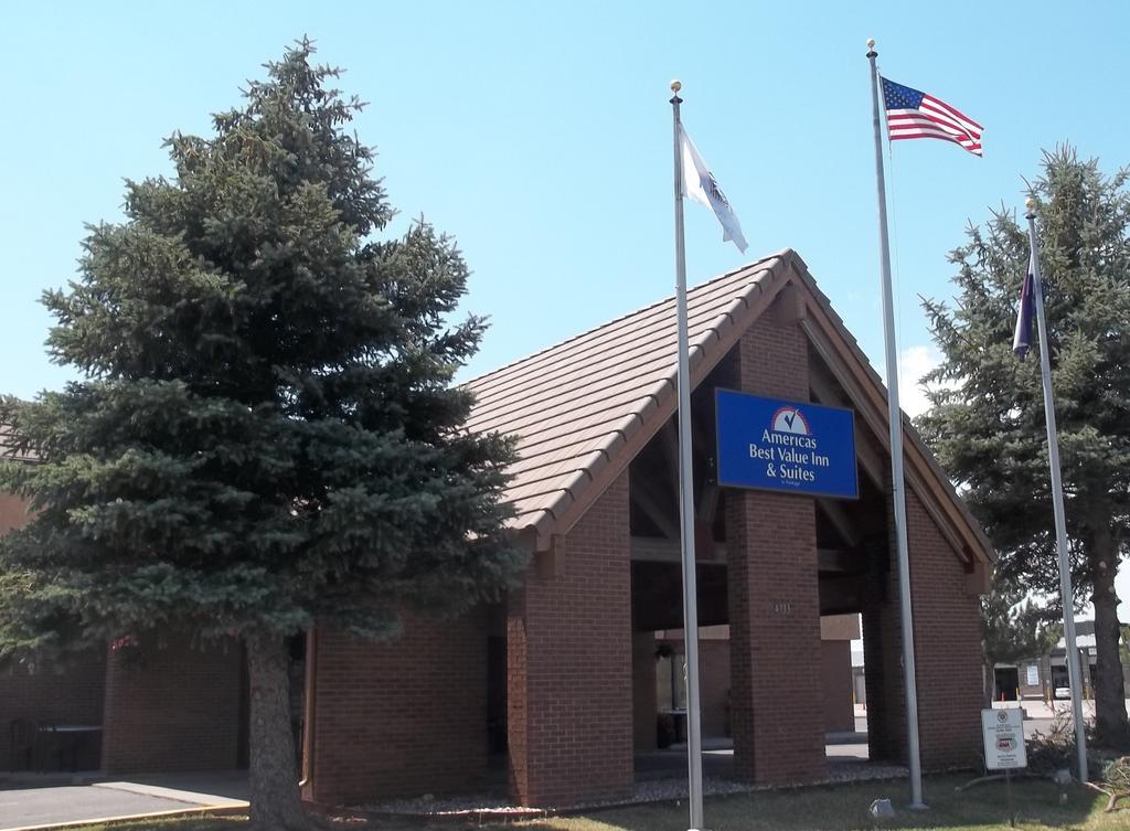Americas Best Value Inn & Suites Ft Collins E At I-25 Fort Collins Exteriör bild