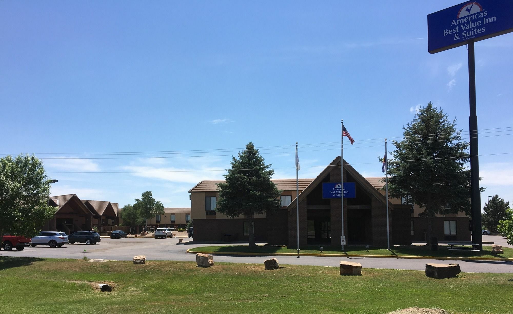 Americas Best Value Inn & Suites Ft Collins E At I-25 Fort Collins Exteriör bild