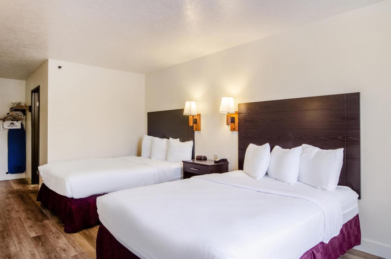Americas Best Value Inn & Suites Ft Collins E At I-25 Fort Collins Exteriör bild
